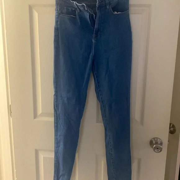Light Wash Super High Rise Jeans Size 27 - Picture 1 of 4
